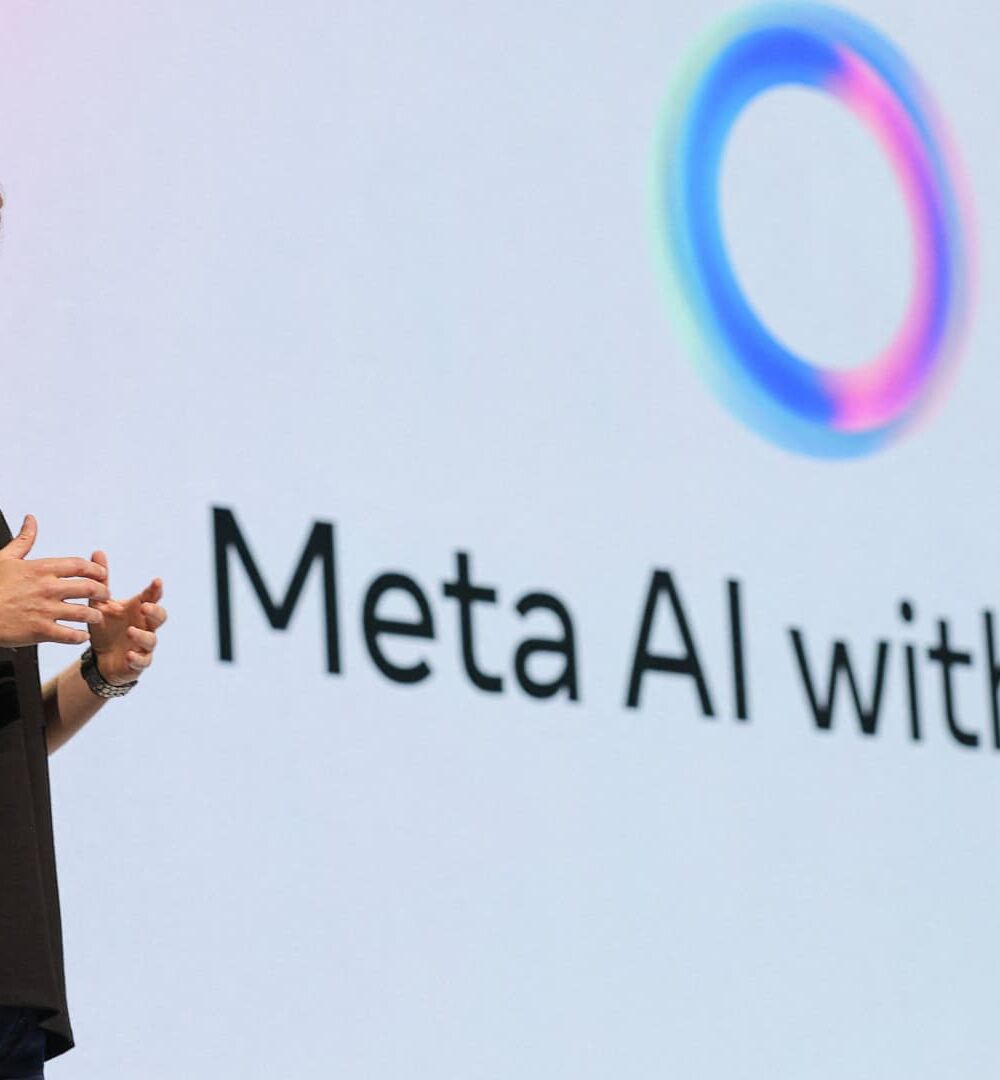 Mark Zuckerberg alla presentazione del sistema Meta AI